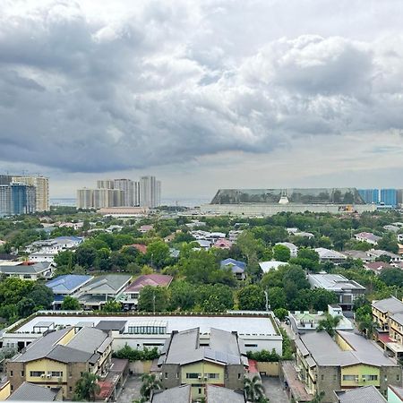 L Condotel Paranaque City Bagian luar foto