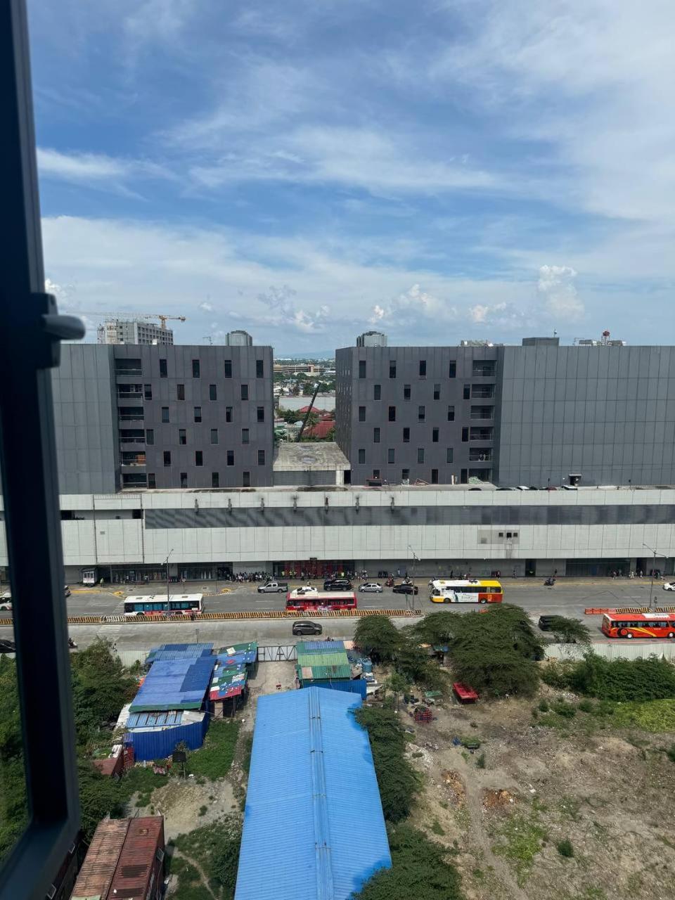 L Condotel Paranaque City Bagian luar foto